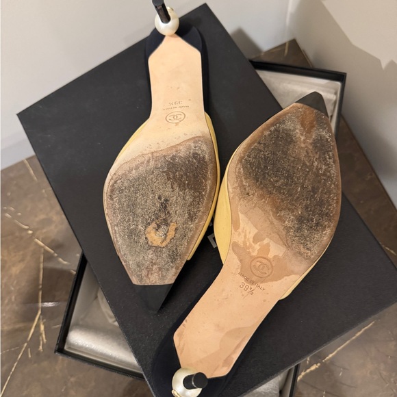 Chanel Black and Beige High Heeled Mules - Picture 4 of 6